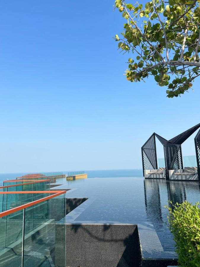 Edge Central Pattaya Condo หรูใจกลางเมืองพัทยา エクステリア 写真